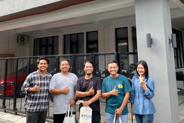 Kunjungan dari Diskominfo Kotawaringin Barat Kunjungan dari Diskominfo Kotawaringin Barat